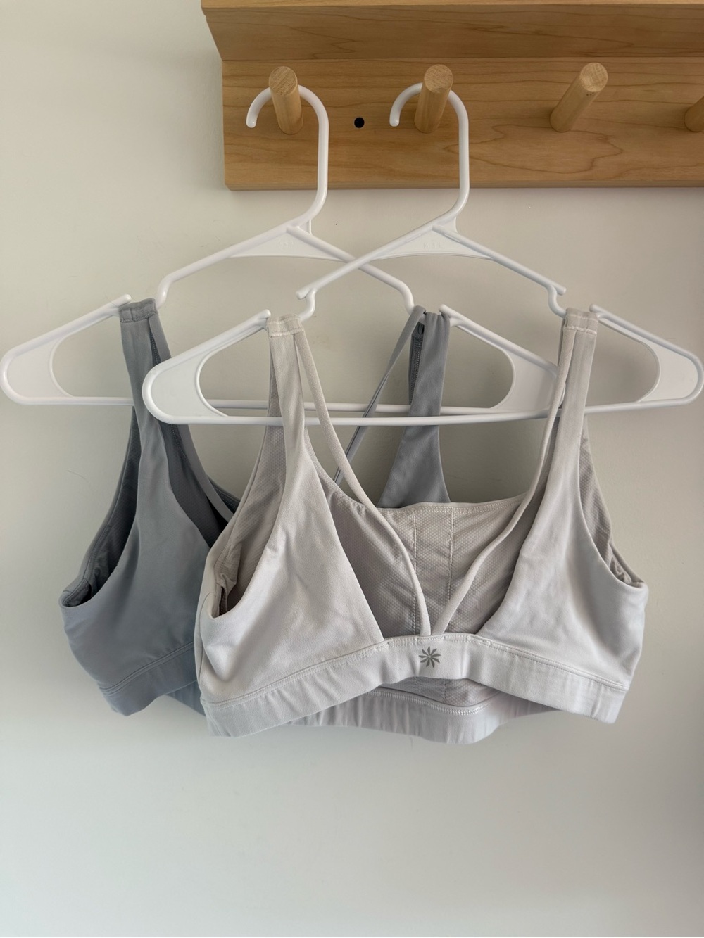 Athleta Strappy Sports Bra Bundle - Medium